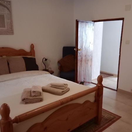 Casa En La Plaza, Hinojares - Ideal For Exploring The Area Buitenkant foto