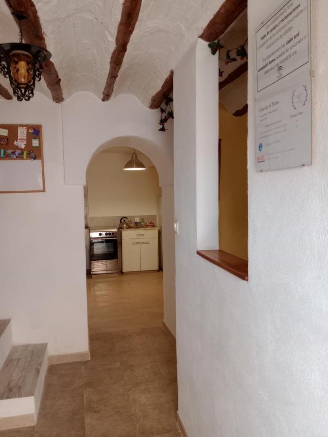 Casa En La Plaza, Hinojares - Ideal For Exploring The Area Buitenkant foto