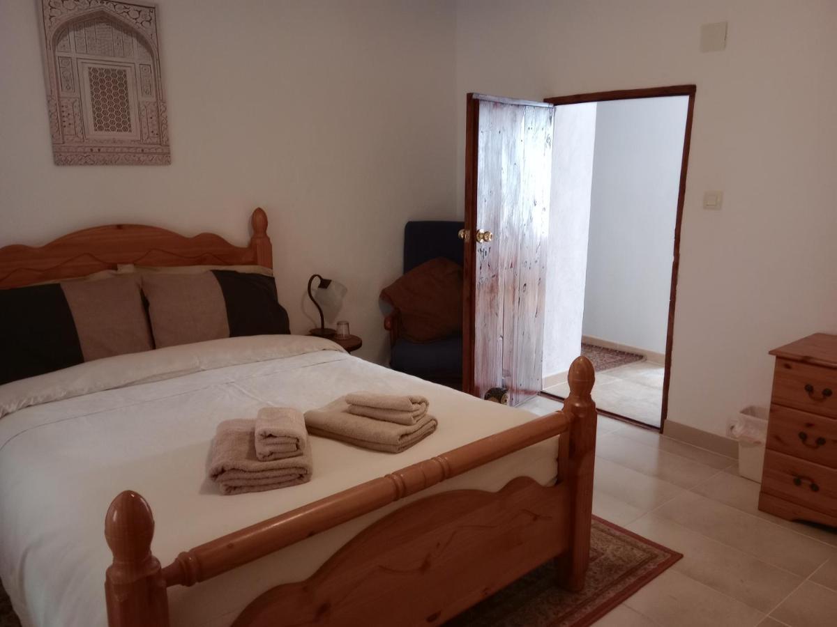 Casa En La Plaza, Hinojares - Ideal For Exploring The Area Buitenkant foto